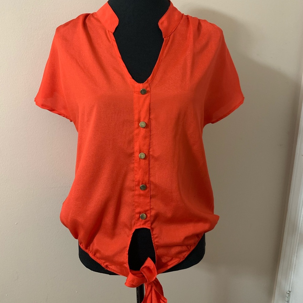 Orange top